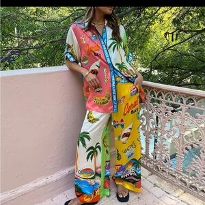 Women’s Casablanca looking set fits beautifully worn once size small